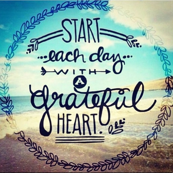 🧜‍♀️✨ hii there! Meet your Posh Ambassador Hiedi! 🙋‍♀️😊 - Picture 5 of 16